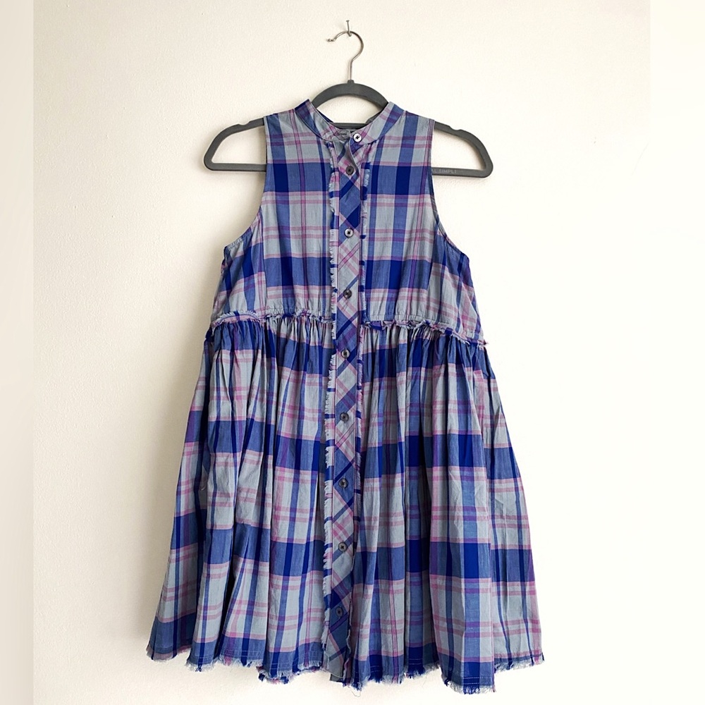 LAST CHANCE Sleeveless full-button-front dress